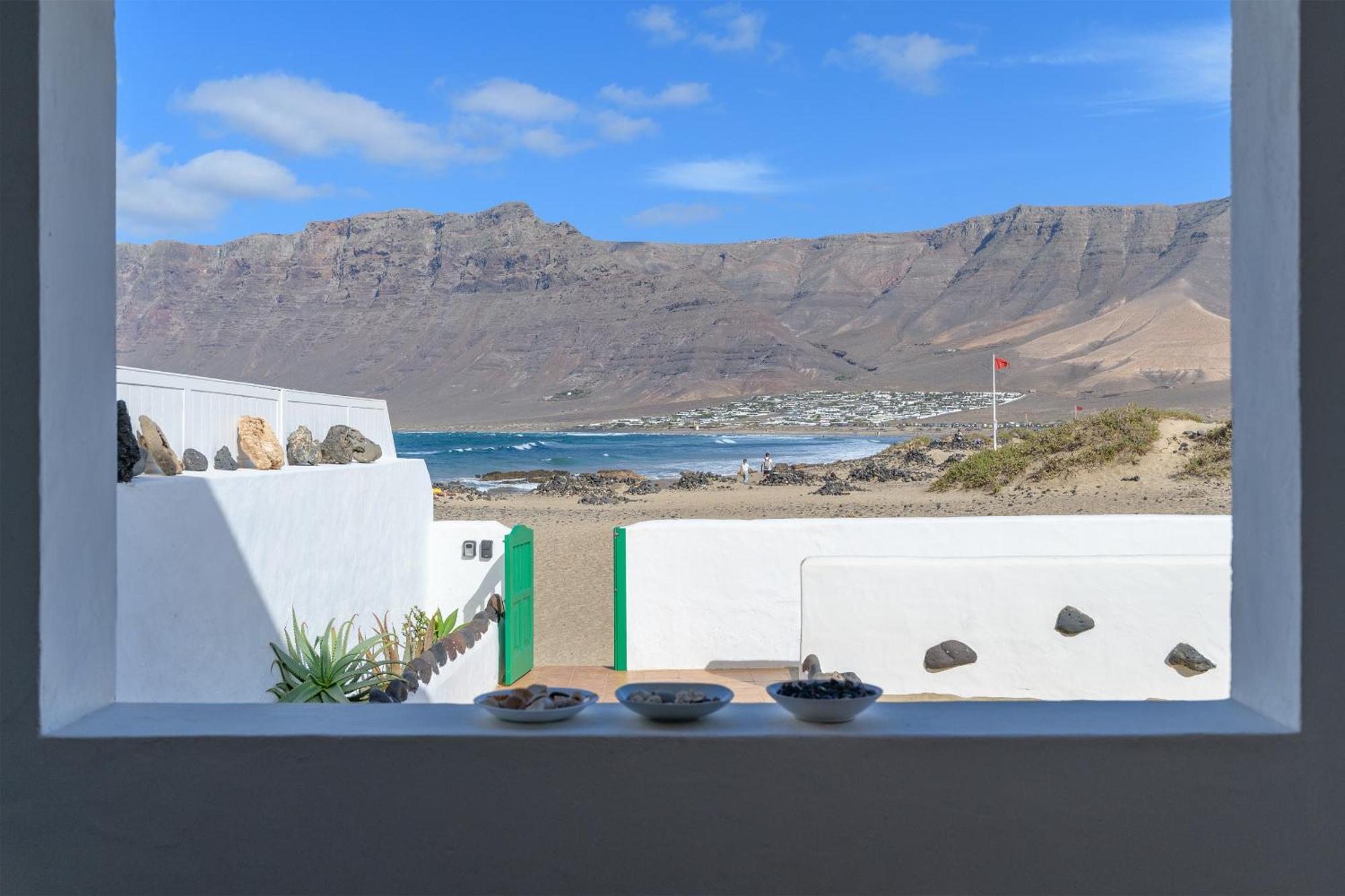 Famara Caracolillos, La Casa Kültér fotó