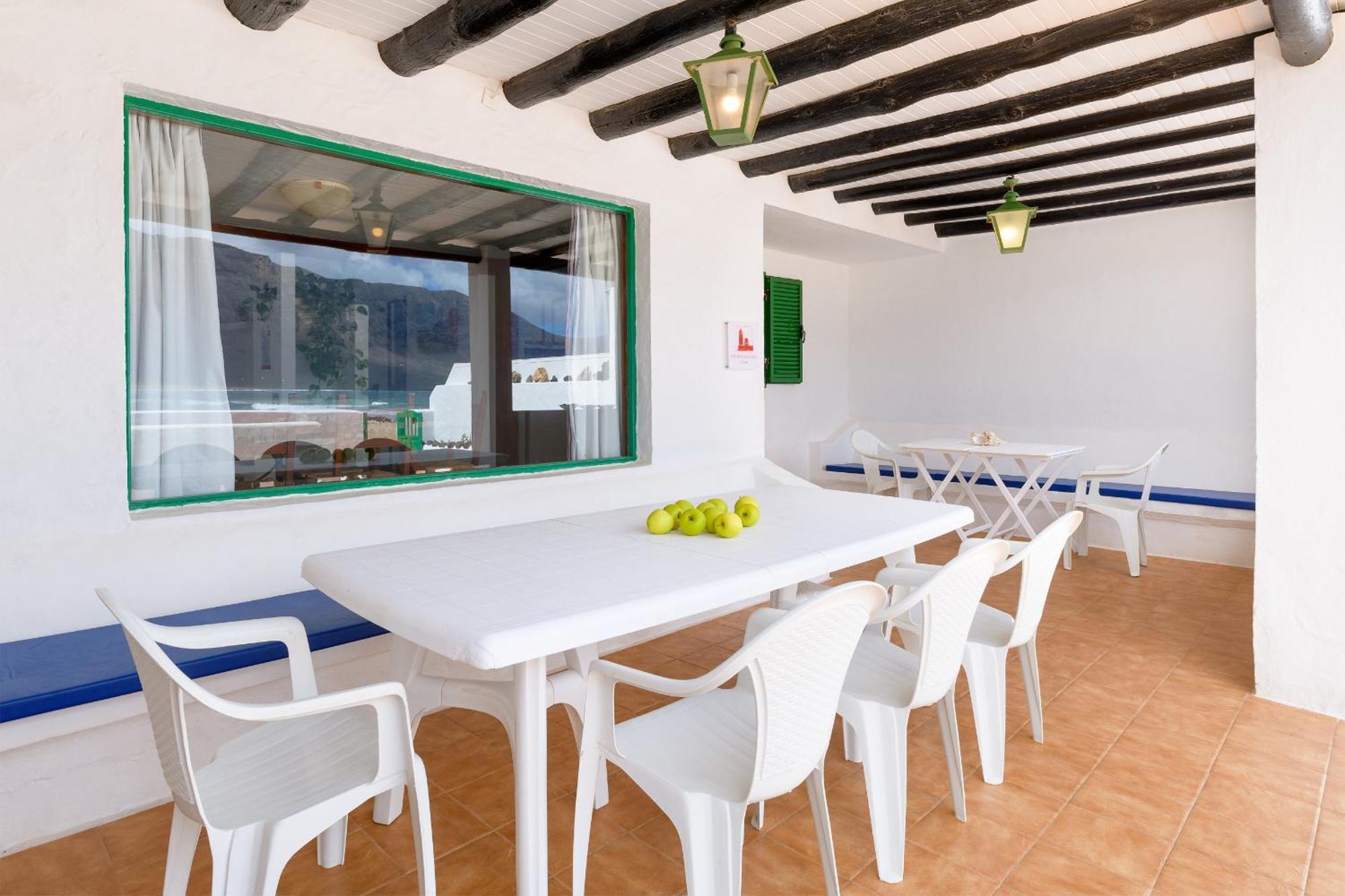 Famara Caracolillos, La Casa Kültér fotó